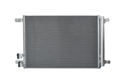 Радиатор кондиционера Audi A3, Q3, VW Golf VII, Tiguan, Passat, Skoda Kodiaq, Octavia 1.4-2.0 13->