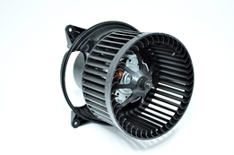 Мотор вентилятора отопителя (печки) Ford Focus, Mondeo  для а/м с климат-контролем (без резистора)